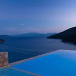 Vila Kastos - Stylish Luxury With Direct Sea Access