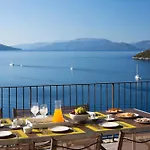 Kastos - Stylish Luxury With Direct Sea Access Sivota