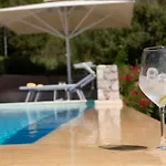 Vila Kastos - Stylish Luxury With Direct Sea Access