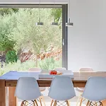 Kastos - Stylish Luxury With Direct Sea Access Vila