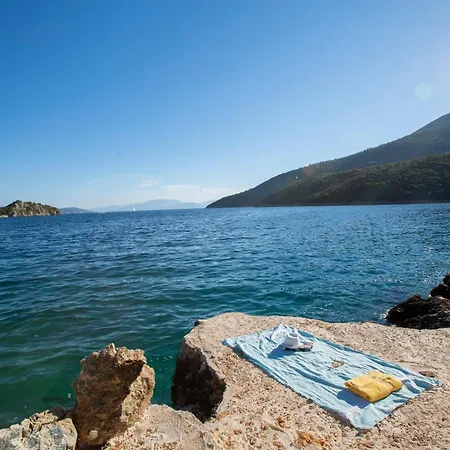 Kastos - Stylish Luxury With Direct Sea Access