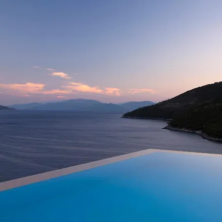 Kastos - Stylish Luxury With Direct Sea Access 塞沃塔