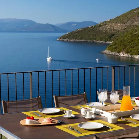 Kastos - Stylish Luxury With Direct Sea Access 塞沃塔