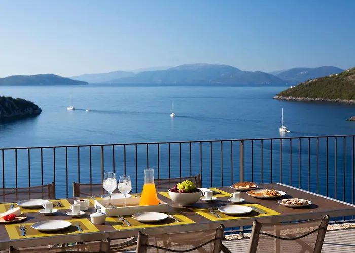 Kastos - Stylish Luxury With Direct Sea Access Syvota