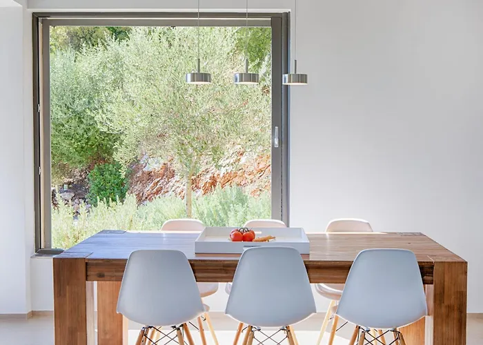 Kastos - Stylish Luxury With Direct Sea Access Villa